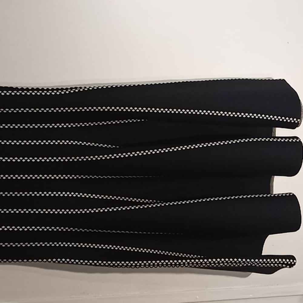 Bebe Mini Dress,Size SP,Color Black/White - Picture 4 of 7